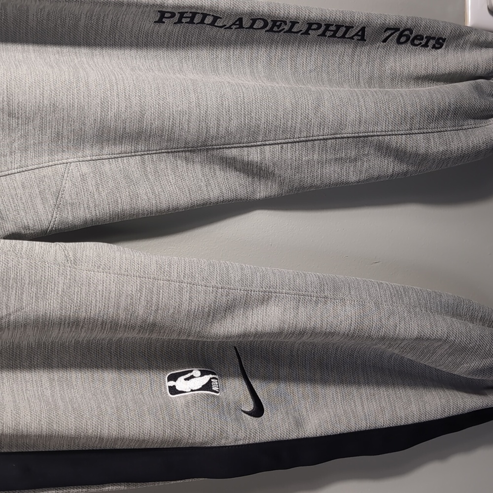 NWT Nike Therma Flex Philadelphia 76ers Gray Jogger Pants, Sz. XL. - Picture 3 of 8